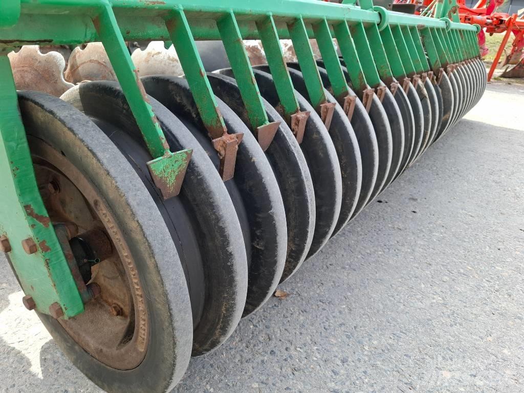 Kivi-Pekka 350 Disc harrows