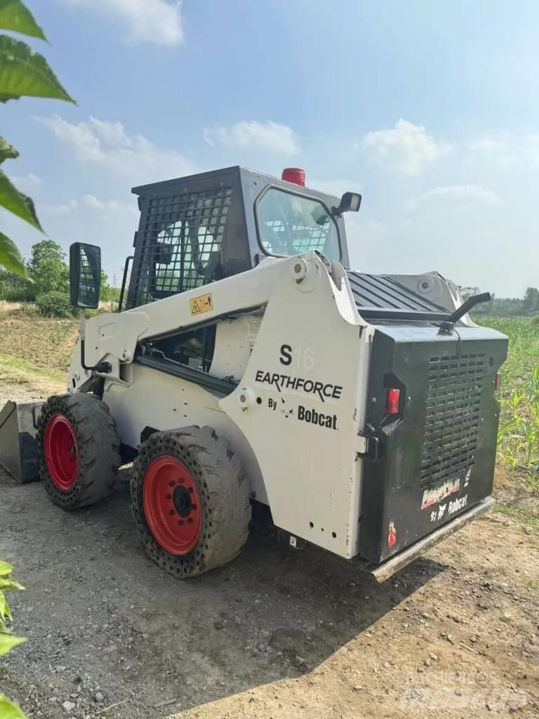 Bobcat S16 Skid steer loaders