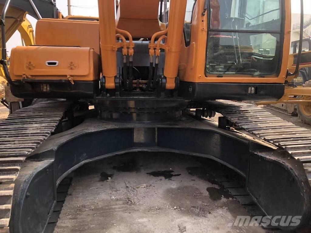 Hyundai 305 LC-9T Crawler excavators