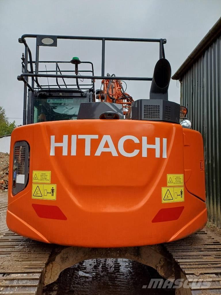 Hitachi ZX 135 US-6 Crawler excavators