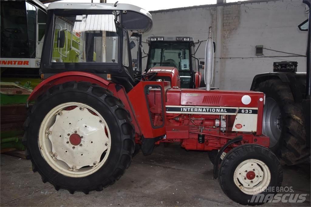 Case IH 733 Tractors