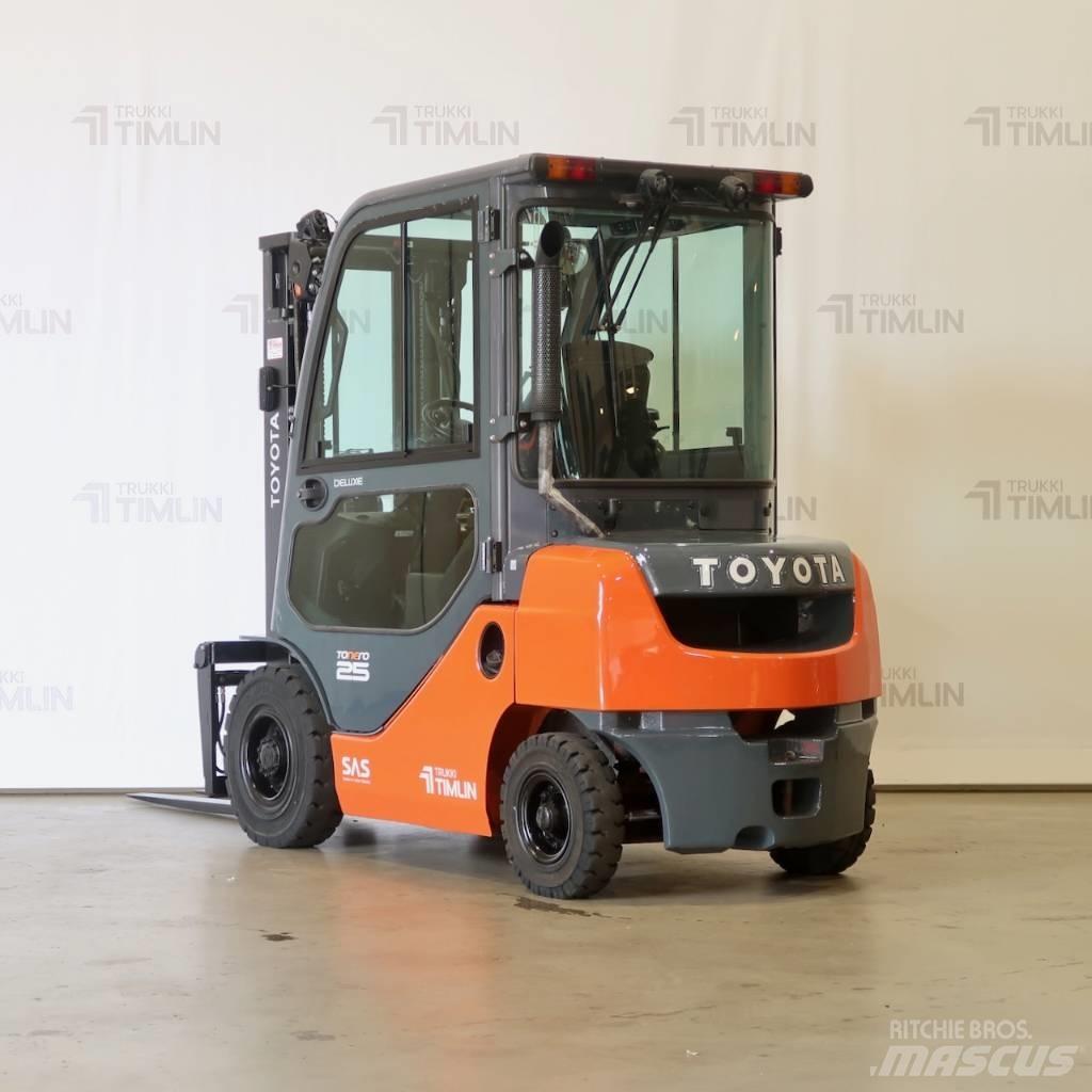 Toyota 52-8FDF25 Diesel trucks