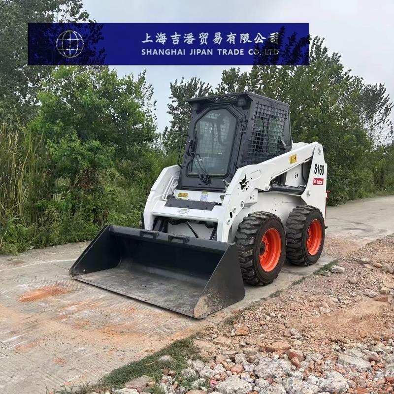 Bobcat s 160 Skid steer loaders