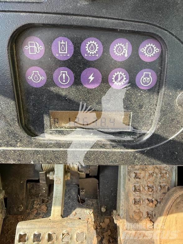 CAT 953C Crawler loaders