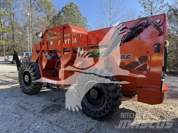 SkyTrak 10042 Telescopic handlers