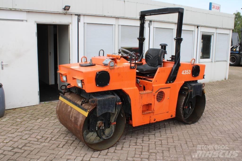 Hamm DV 3.22 Twin drum rollers
