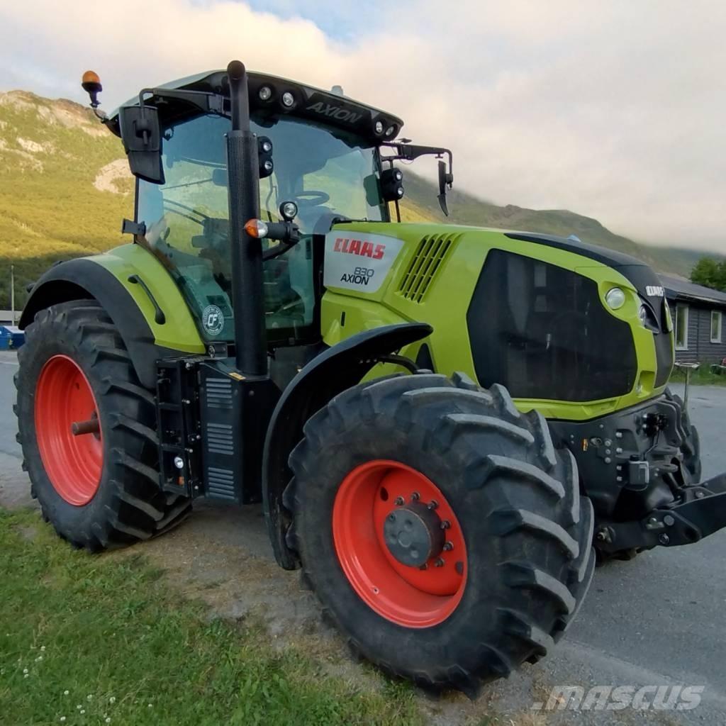 CLAAS Axion 830 Tractors
