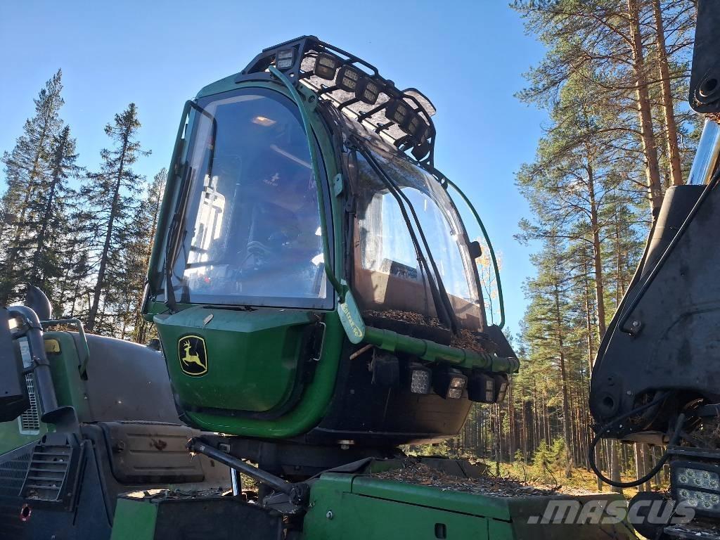 John Deere 1170G Harvesters