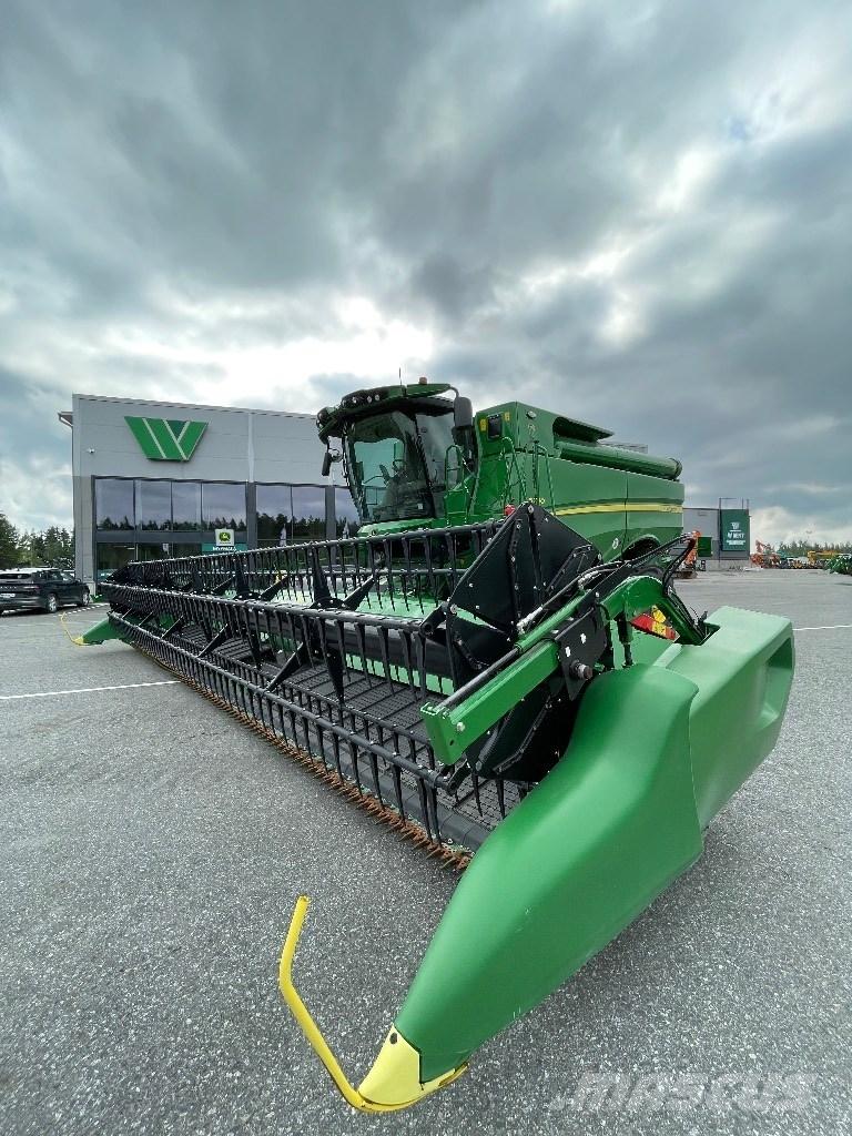 John Deere S 780 Combine harvesters