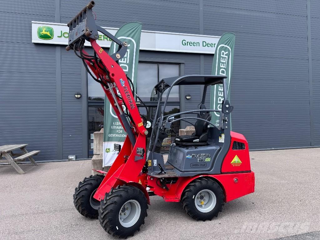 Flexitrac 1140 Multi purpose loaders