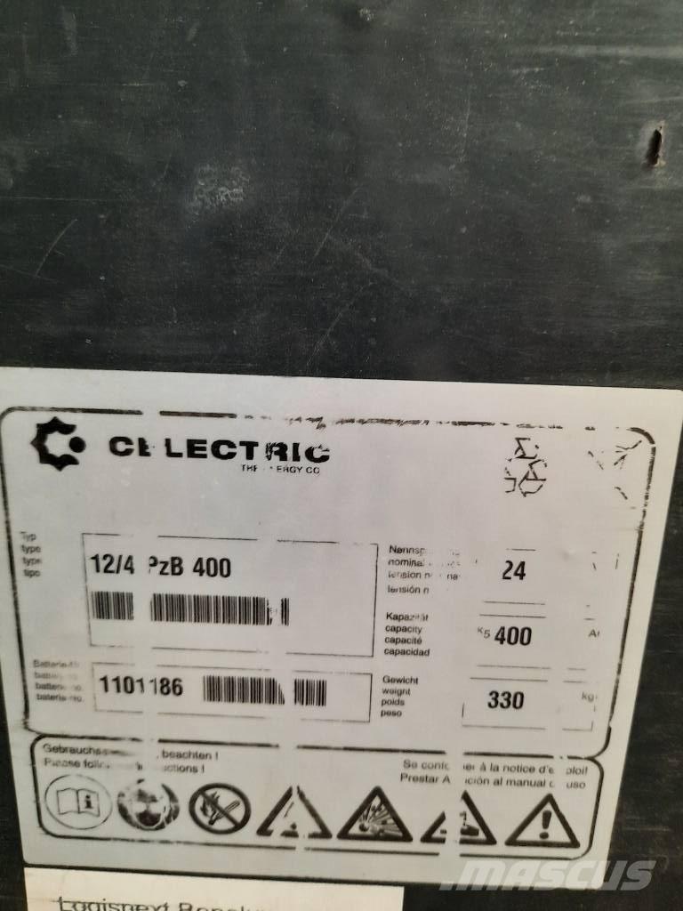 UniCarriers 200PMR Low lifter with platform