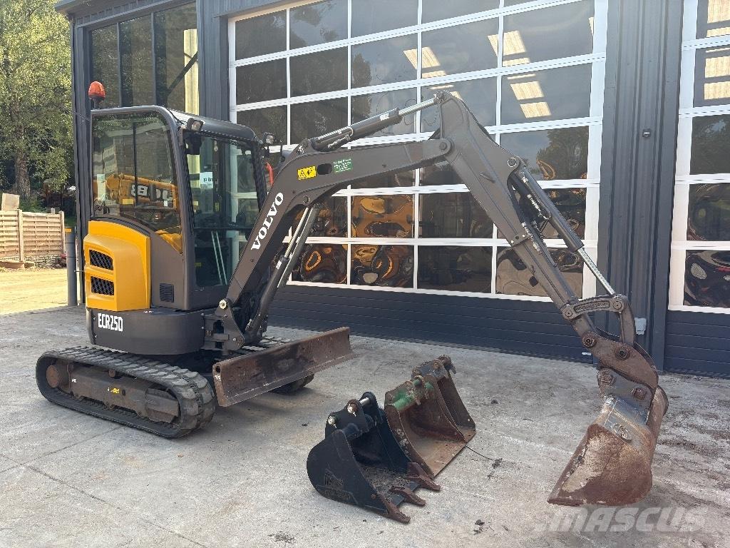 Volvo ECR 25 D Mini excavators < 7t (Mini diggers)