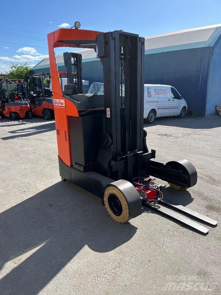 Toyota RRE160R Reach trucks