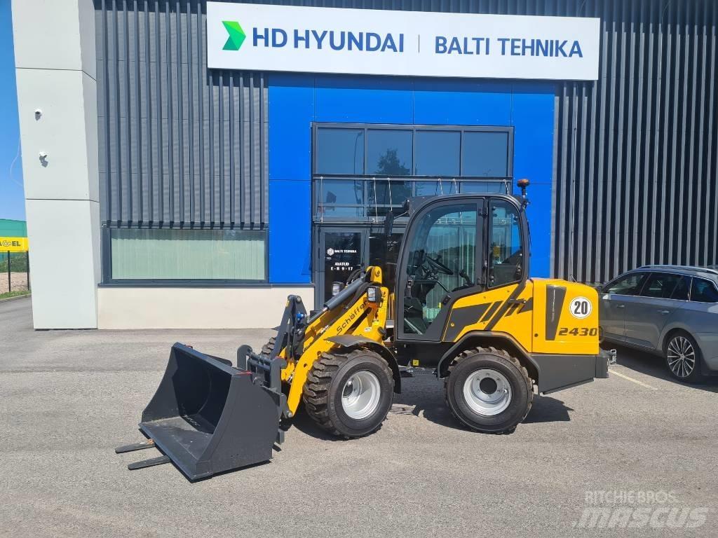 Schäffer 2430-2 Mini loaders