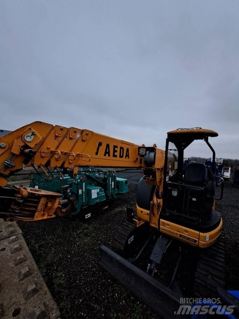 Maeda CC 423 Tracked cranes