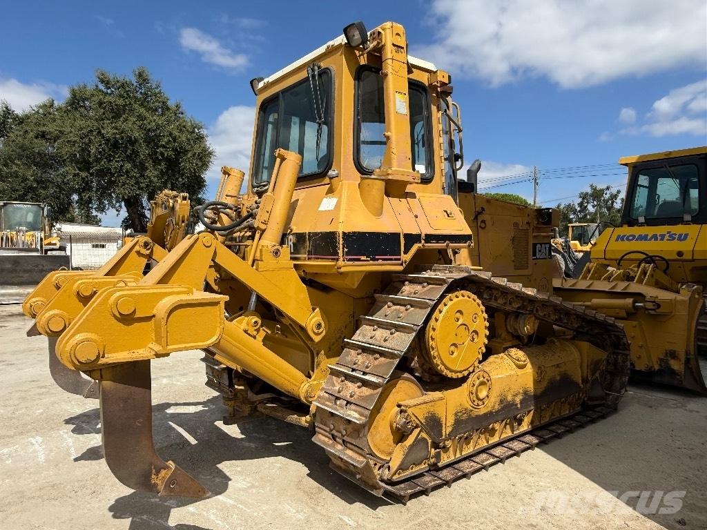 CAT D 5 H Crawler dozers