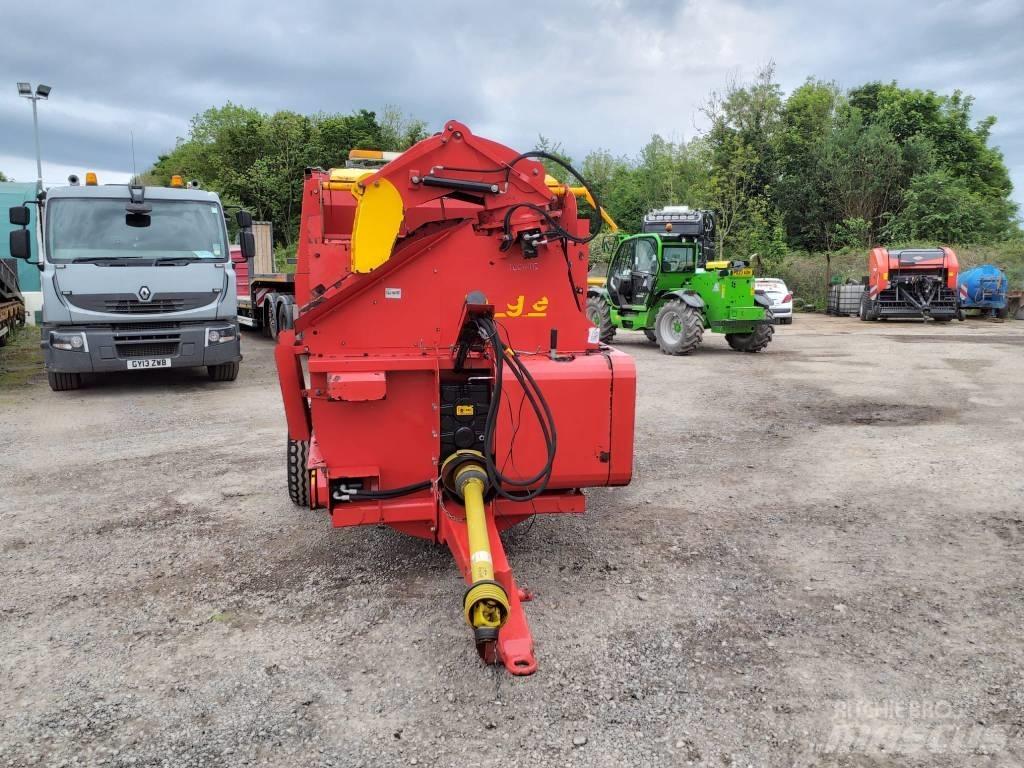 TEAGLE TOMAHAWK 8100 Bale shredders, cutters and unrollers