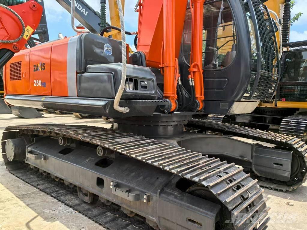 Hitachi ZX 250-3 G Midi excavators  7t - 12t