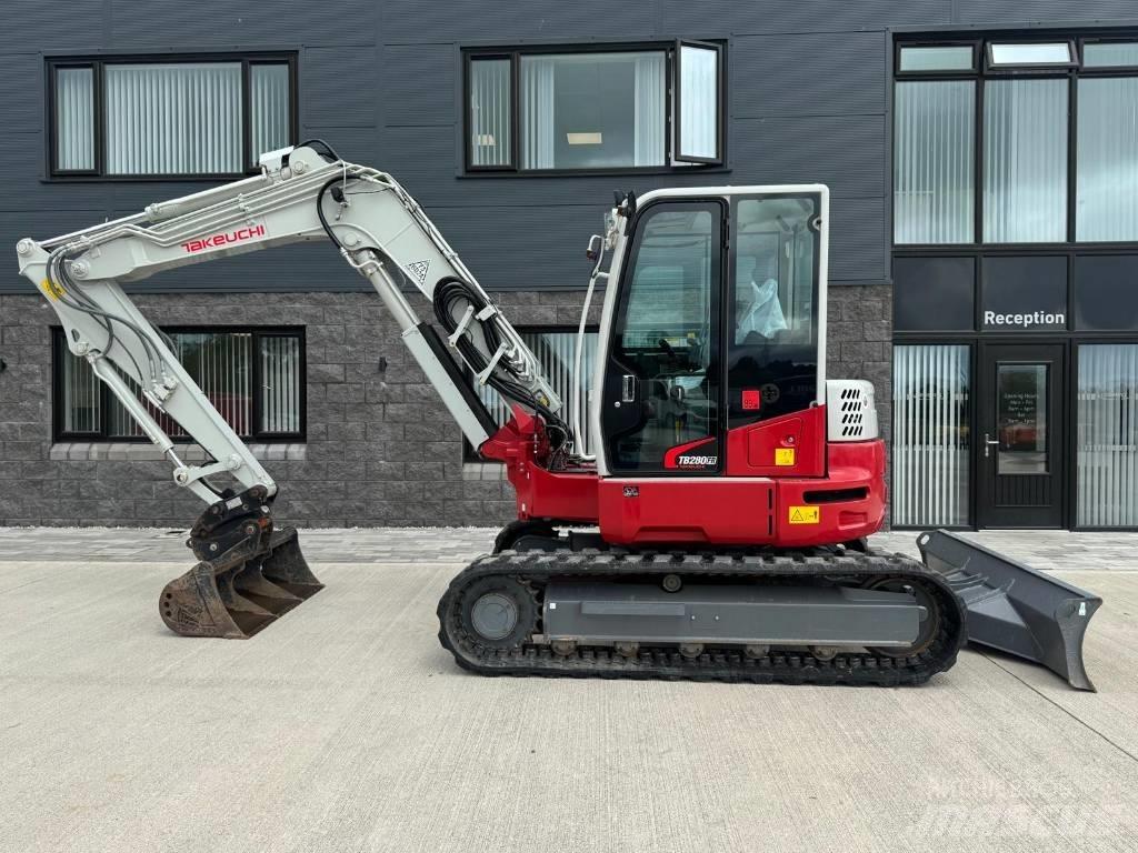 Takeuchi TB 280 FR Midi excavators  7t - 12t