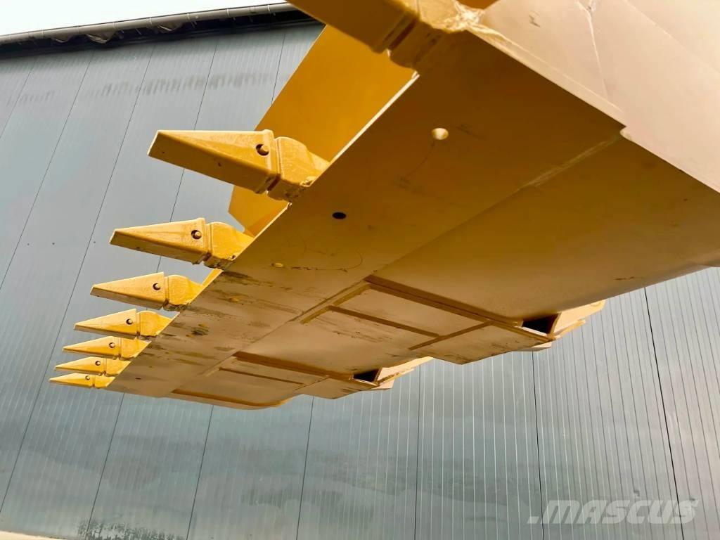 CAT 950H incl. Teeth Buckets