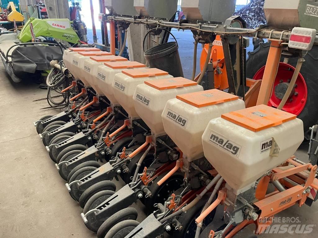  MAAG SDE8TEM Precision sowing machines