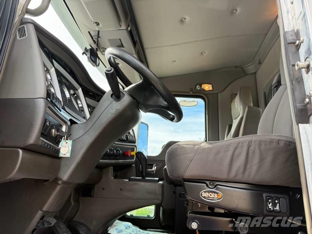 Kenworth T 800 Tractor Units