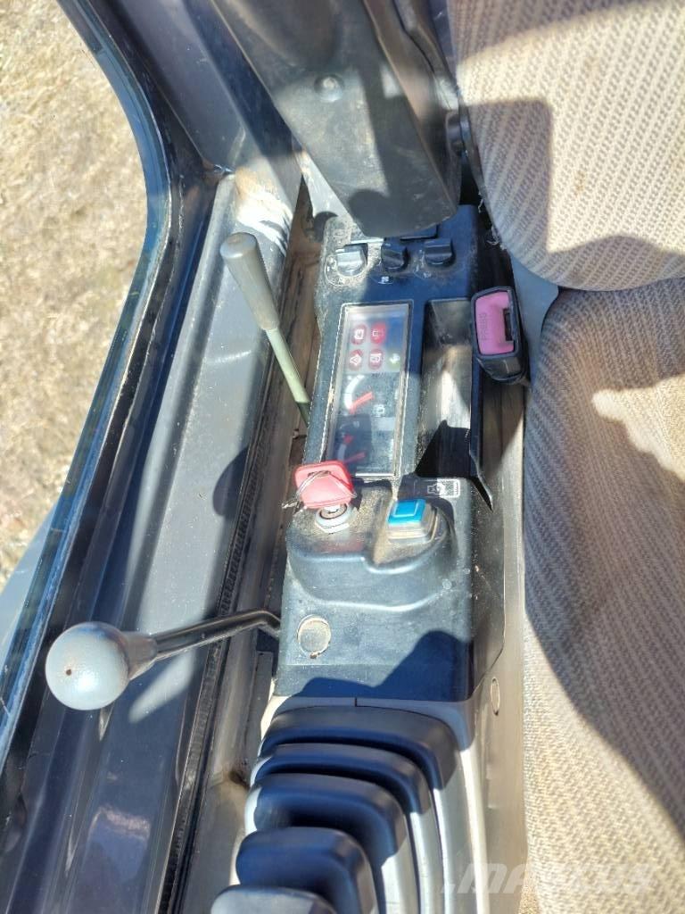 CASE CX 26 B Mini excavators < 7t (Mini diggers)