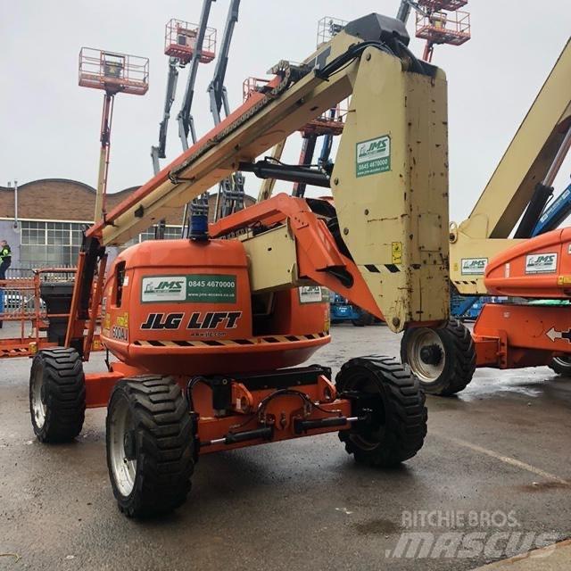 JLG 600 AJ Articulated boom lifts