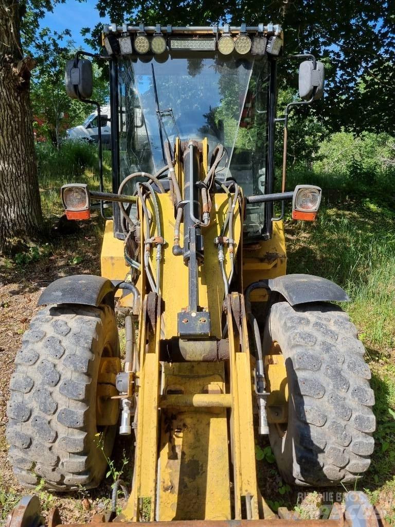 CAT 906 Wheel loaders