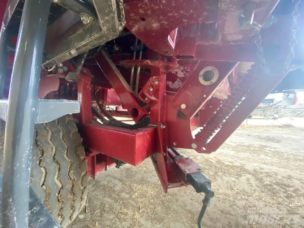  Marcrest 5250P Square balers