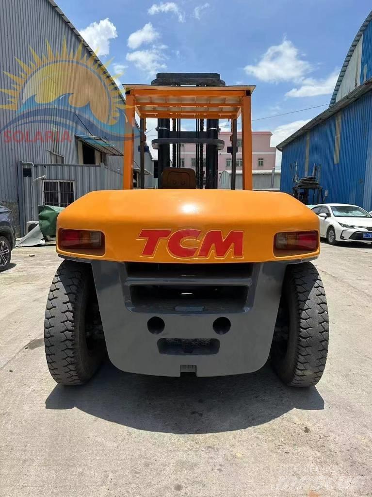 TCM 100 Reach trucks