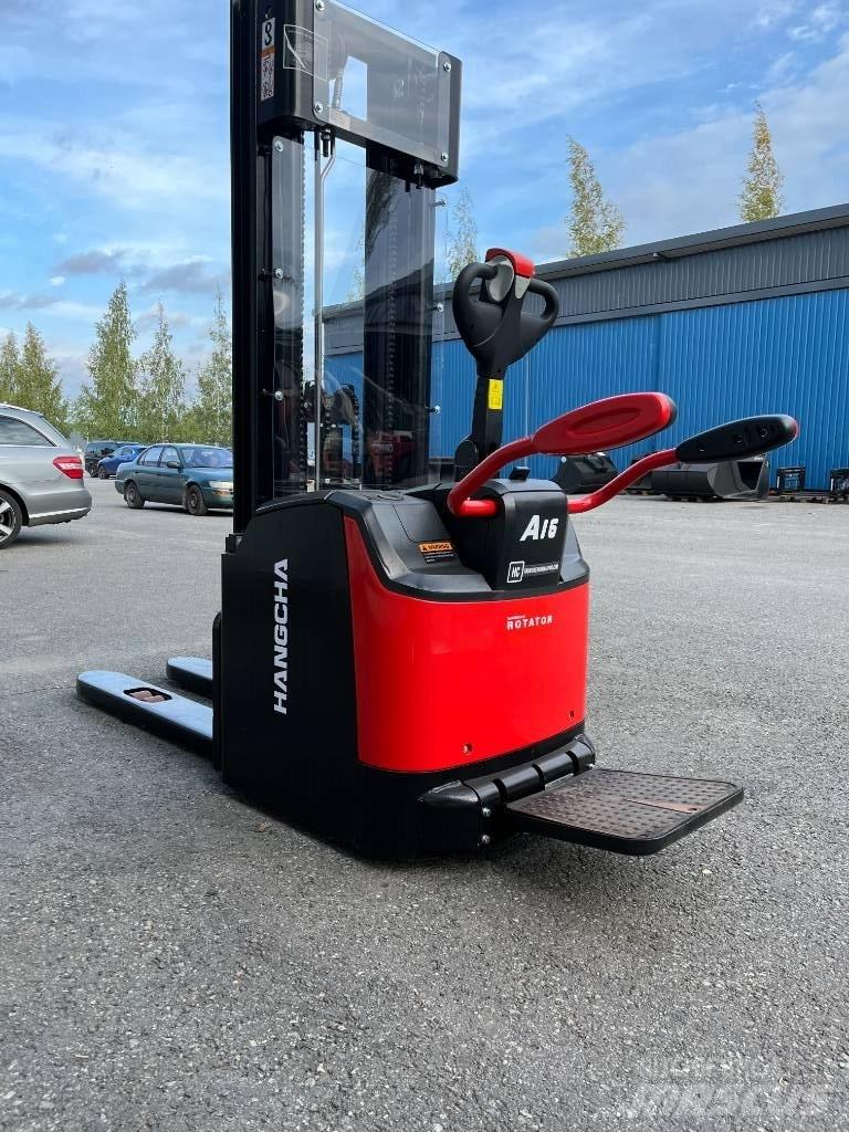 Hangcha CDD16-AC1S Self propelled stackers
