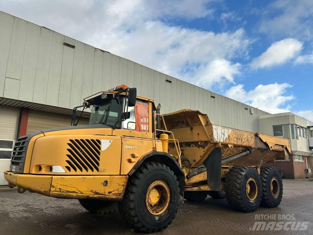 Volvo A 25 D Articulated Dump Trucks (ADTs)