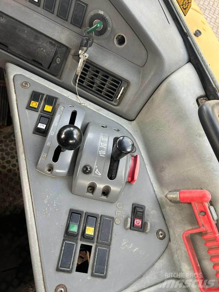 Volvo A 25 D Articulated Dump Trucks (ADTs)