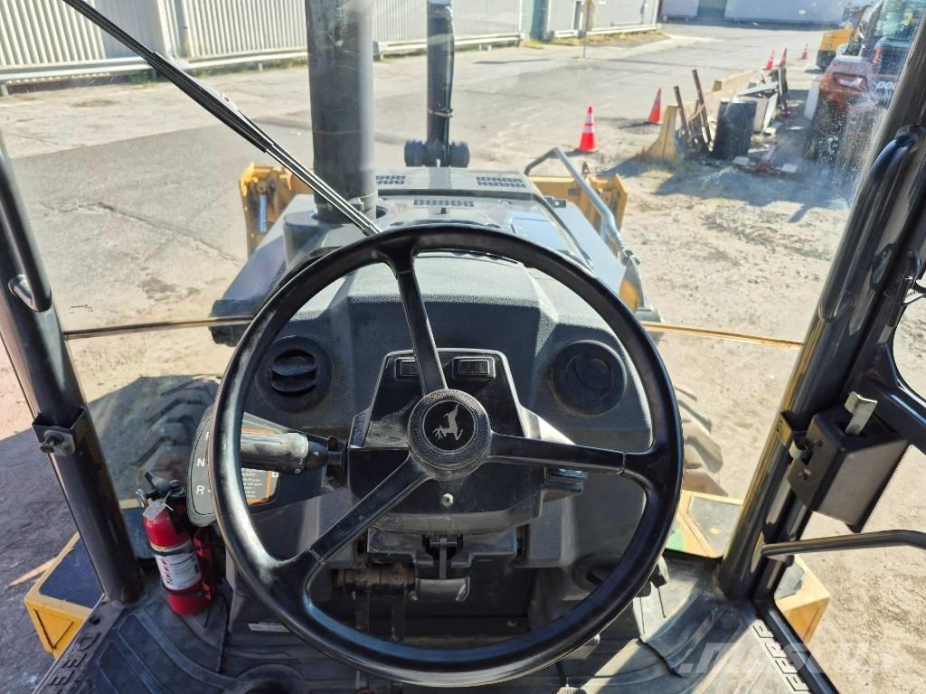 John Deere 310 L Backhoe loaders