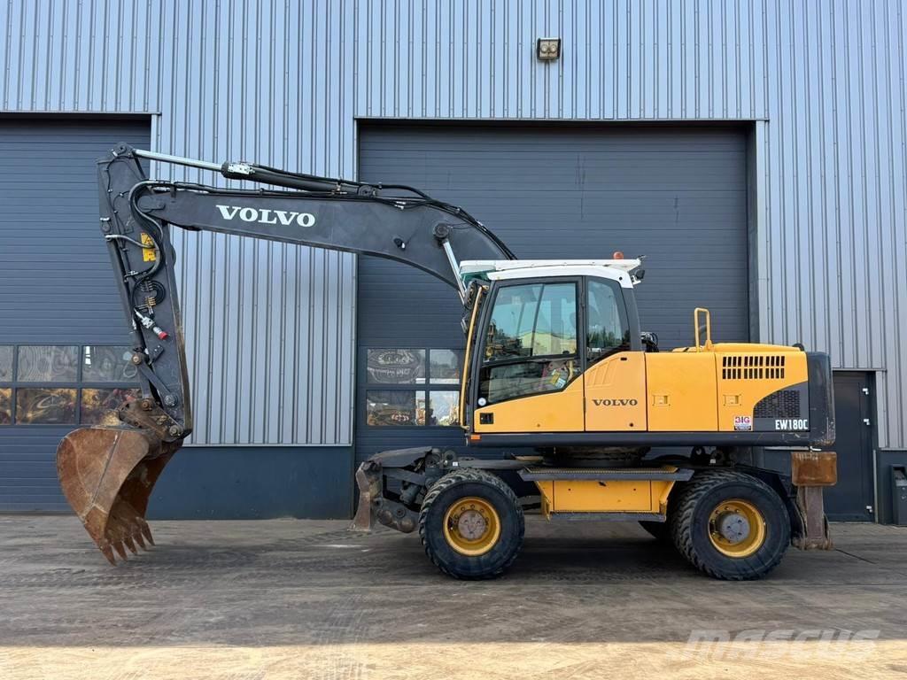 Volvo EW180C Wheeled excavators
