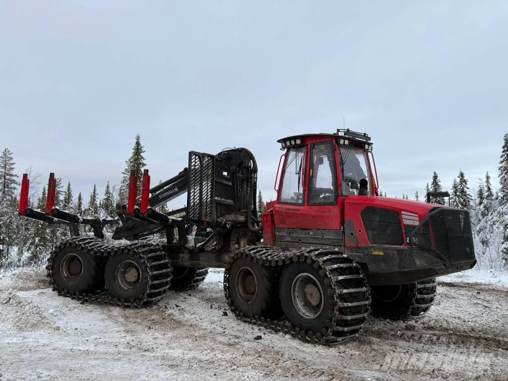 Komatsu 895 Forwarders