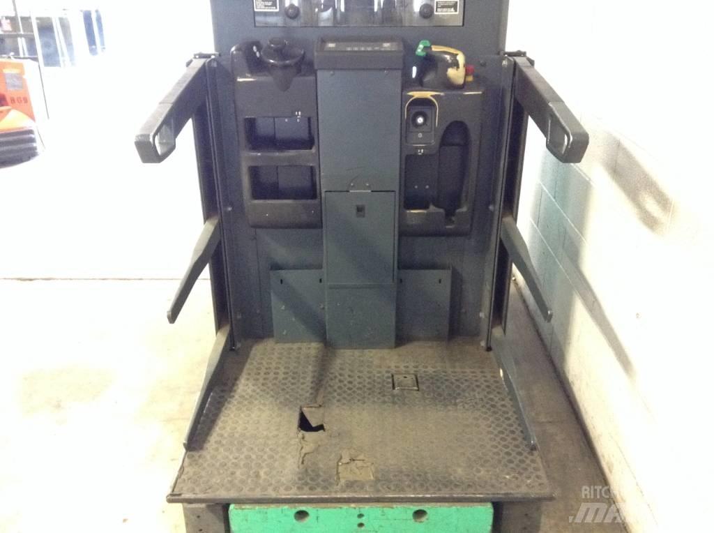Mitsubishi EOP11N2 Medium lift order picker