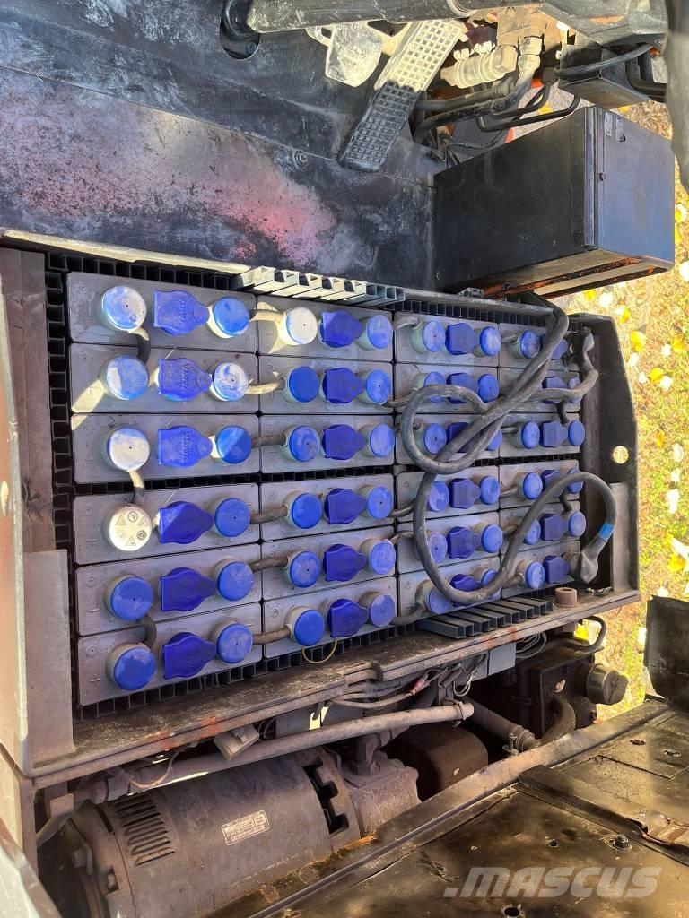 Toyota 2FBE13 Electric forklift trucks