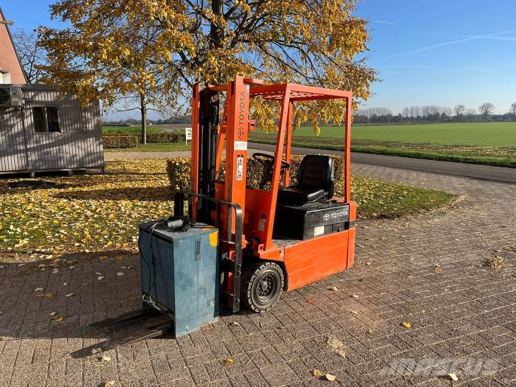 Toyota 2FBE13 Electric forklift trucks
