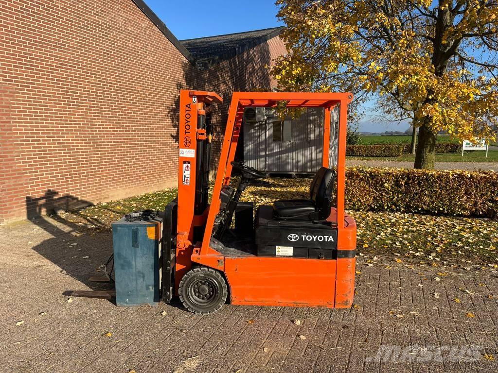 Toyota 2FBE13 Electric forklift trucks
