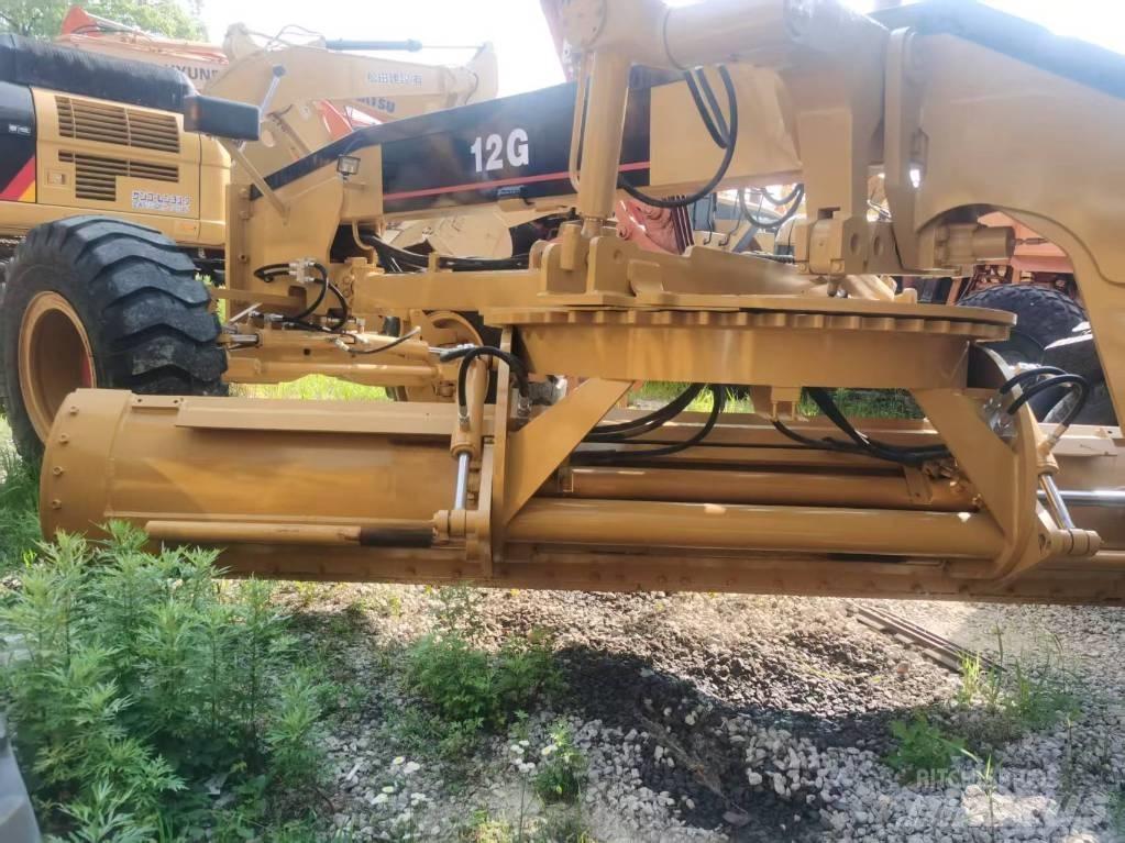 CAT 12 H Graders
