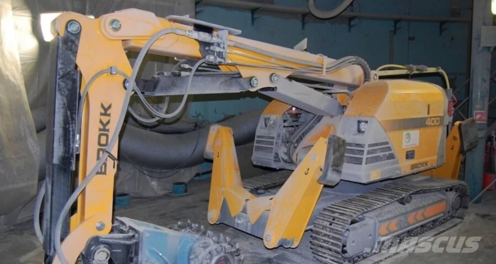 Brokk 400 Demolition excavators
