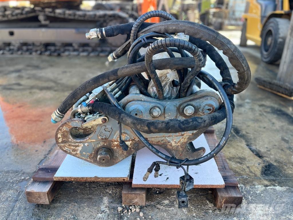 Liebherr SW33 Quick connectors