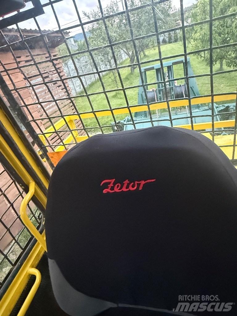 LKT 81 TURBO Forestry tractors