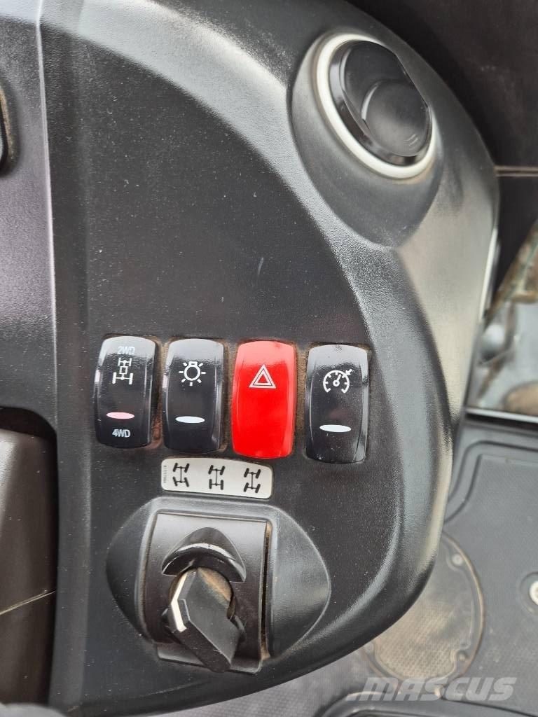 JCB 4CX Backhoe loaders