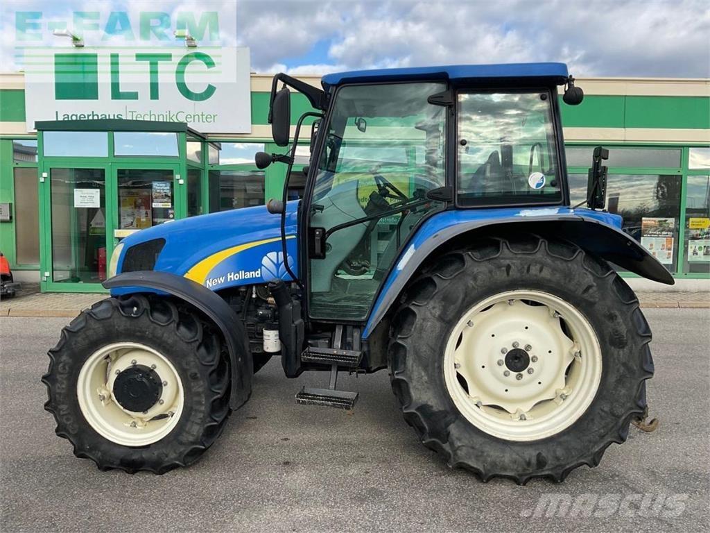 New Holland T 5030 Tractors