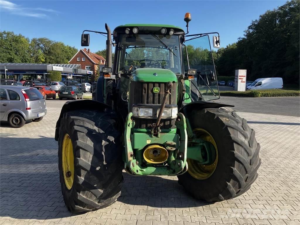 John Deere 6920 S Tractors