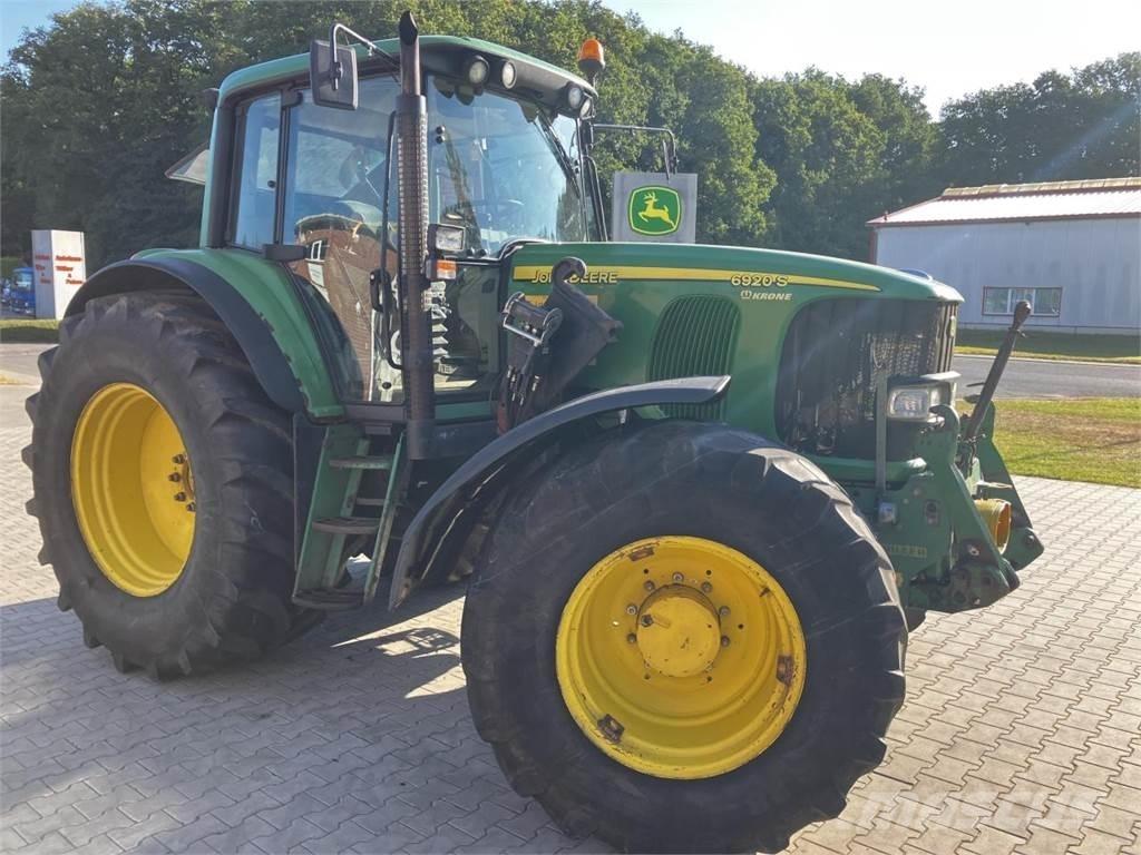 John Deere 6920 S Tractors