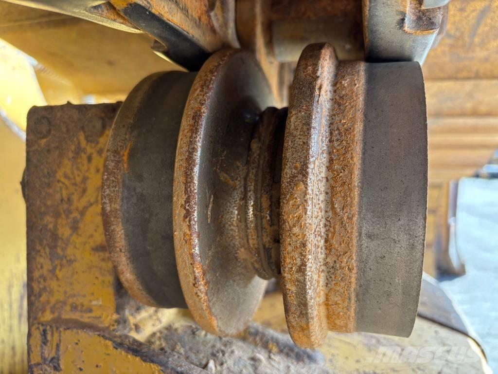 CAT D 6 K 2 LGP Crawler dozers